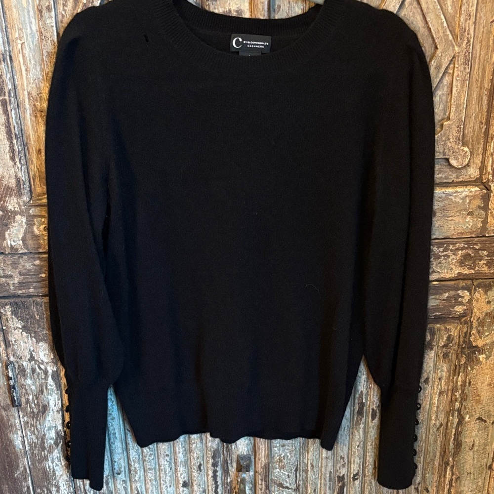 Bloomingdale's Elegant Black Crewneck Sweater